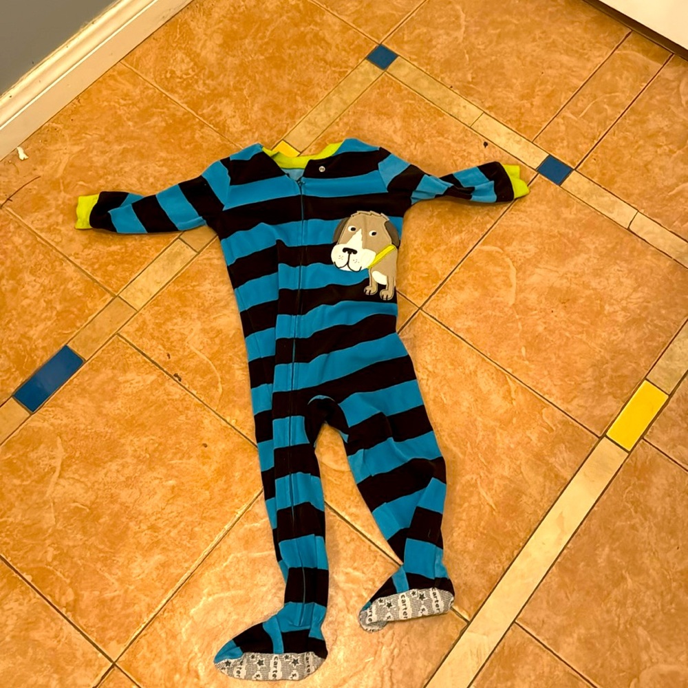 Infant pajamas